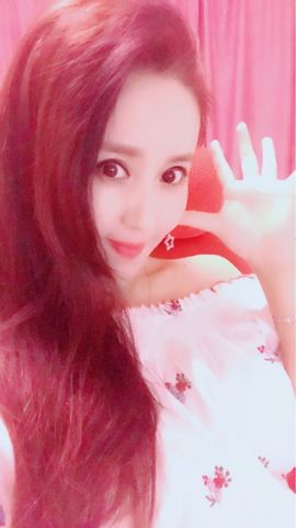 魅丽晴儿主播照片
