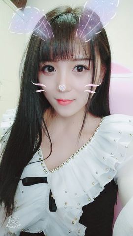 顿顿吃不上肉主播照片