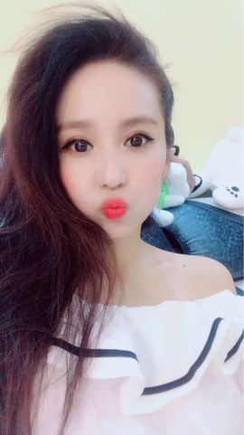 魅丽晴儿主播照片