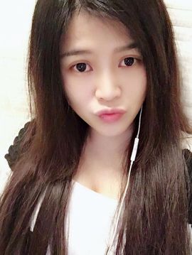 つ♡小可早上八点半主播照片
