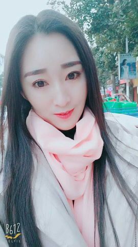 艾沫;白天播。主播照片