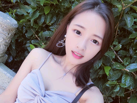 牌王d主播照片