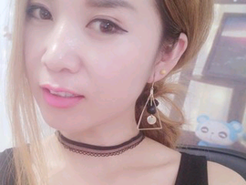 ゞ╰谁❤爱☞啊哥主播照片