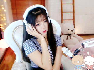 火啊柠檬的主播照片
