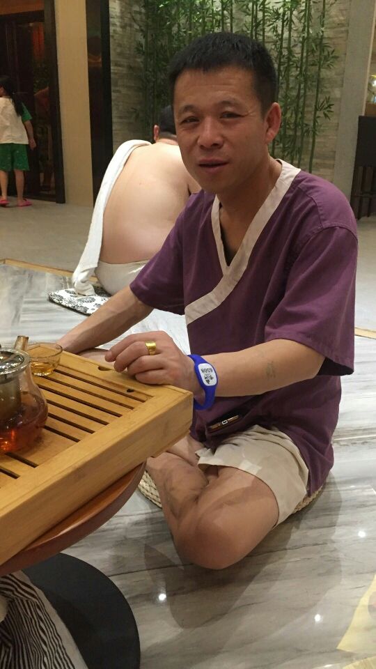 沉默中的巴比的主播照片