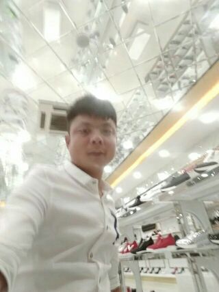 唯“莉”的主播照片