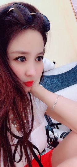 魅丽晴儿主播照片