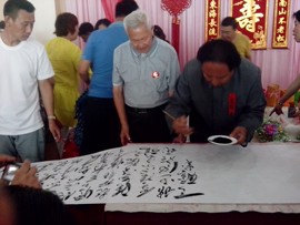 东北猫爷主播照片