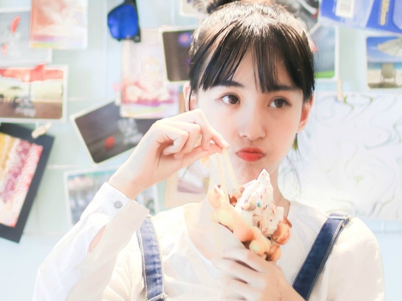 新主播👒肆月的主播海报