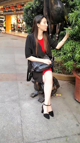 liD馨儿主播照片