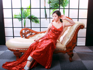 忠言逆耳是责任，潜移的主播照片