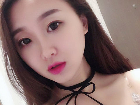皮卡丘～咻（新主播）海报