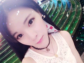 东哥50s主播照片