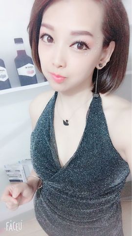 雨荨5198主播照片