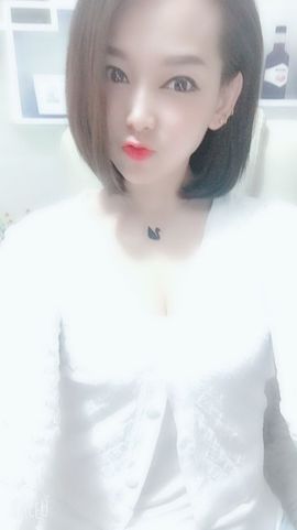 雨荨5198主播照片