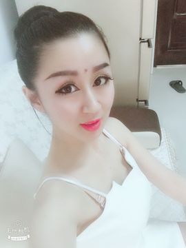 罐头，主播照片