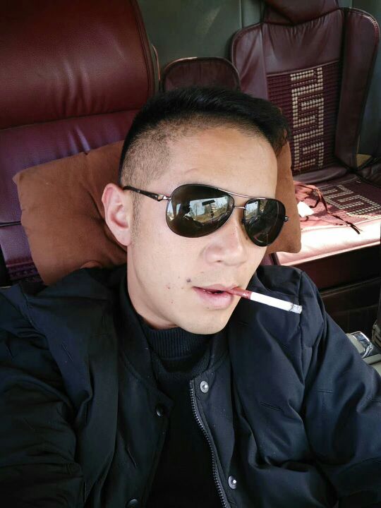 永久的告别的主播照片