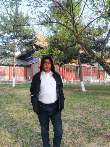 as铁血琴心主播照片