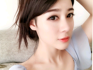 爱爱爱的寂寞的主播照片