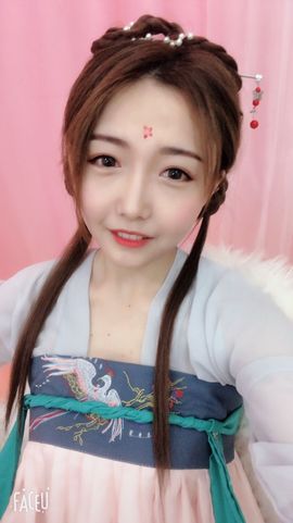 J1ang❣不辣的姜主播照片