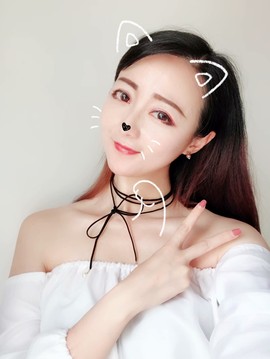 谢小娜、主播照片