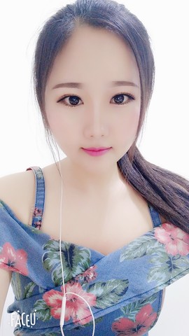 暖心今晚直播主播照片