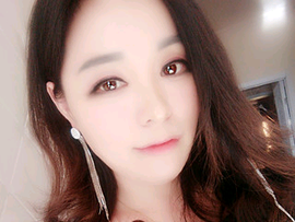 李莉k主播照片