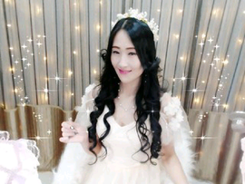李莉k主播照片