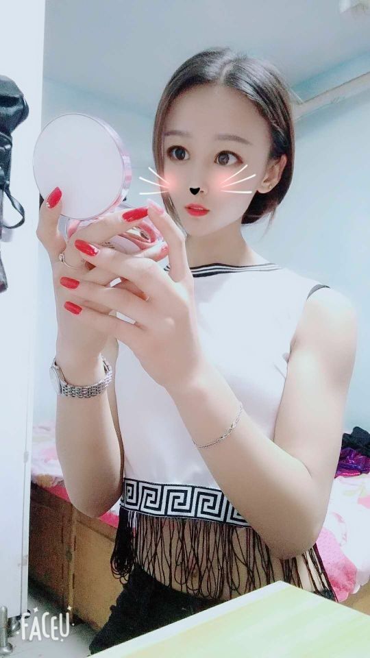 无敌的冠馨主播照片
