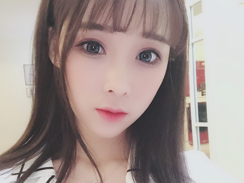 咸鱼张*的主播海报