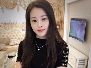 不在六充半分幣，浪吧的主播照片