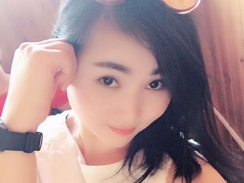 HR子蓉【从零开始】的主播海报