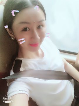 罐头，主播照片