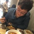 骑着白马游世间海报