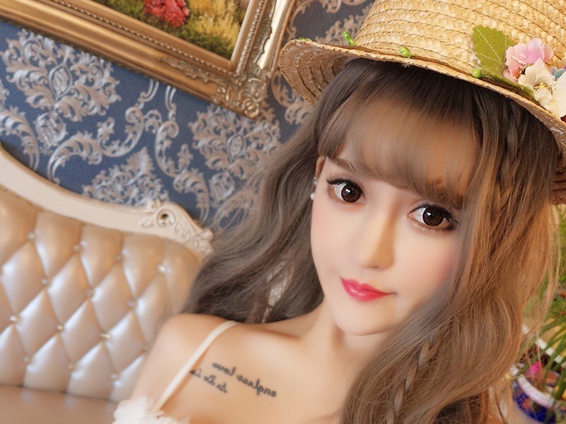 你的小蕊的主播海报