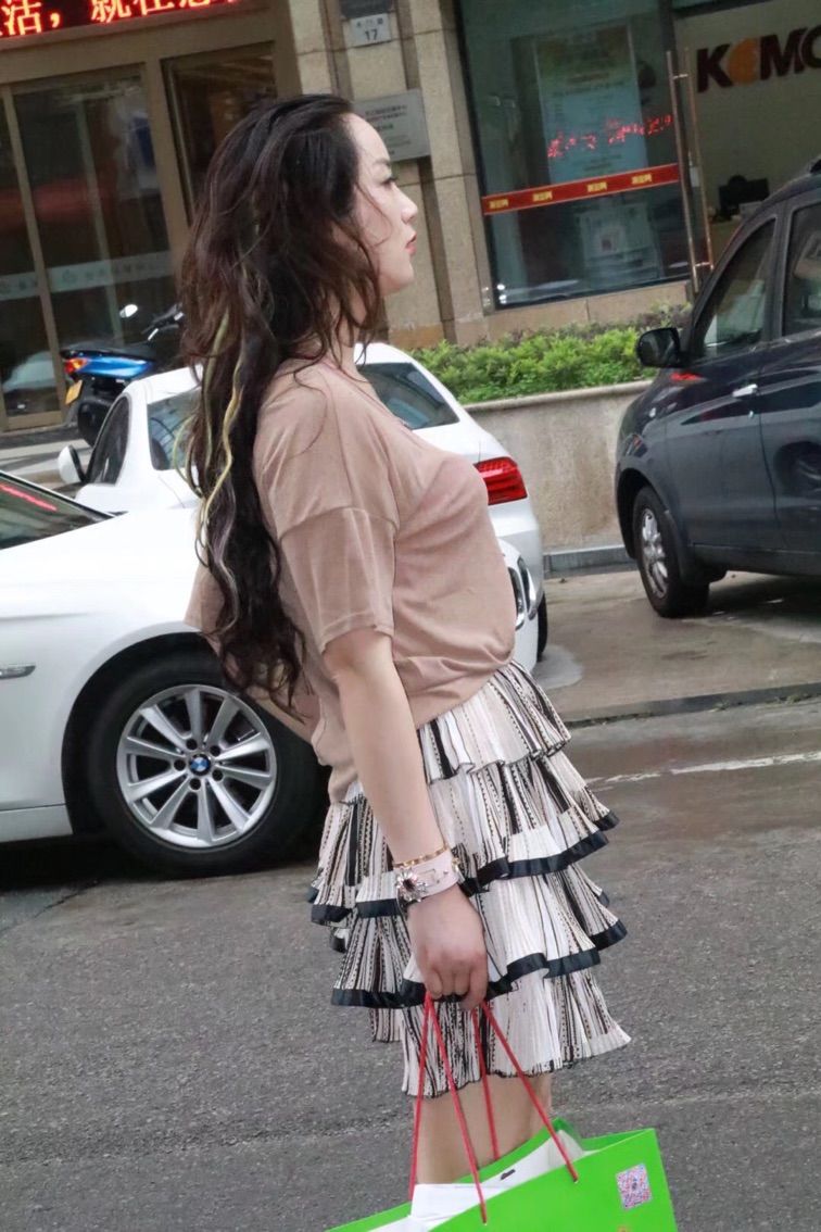 雅雅“@的主播照片