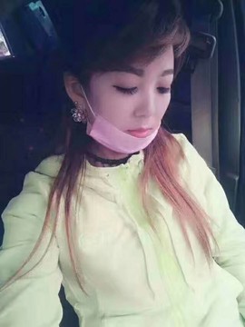 疯狂的药药宝贝主播照片