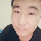 小眼睛👀的我