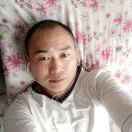 圣男小帅哥海报