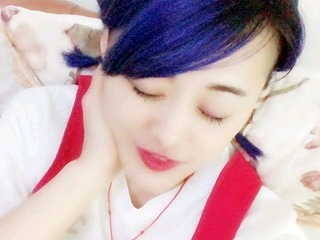 龙泰原的主播照片
