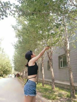 昵称违规，请重新修改主播照片