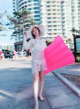谢小娜、主播照片