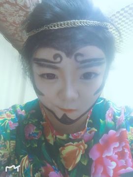 纪家班小黄妃感谢家人主播照片