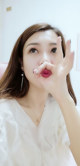 江莱。❤请个小假主播照片