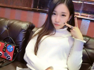 股往金来听歌的主播照片