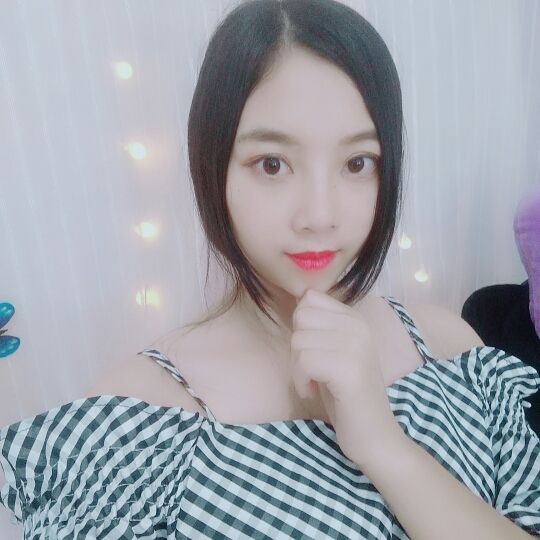 信儿🌸在等一个可能的主播照片