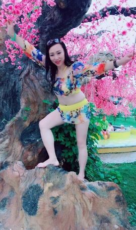 美玉现在很开心主播照片