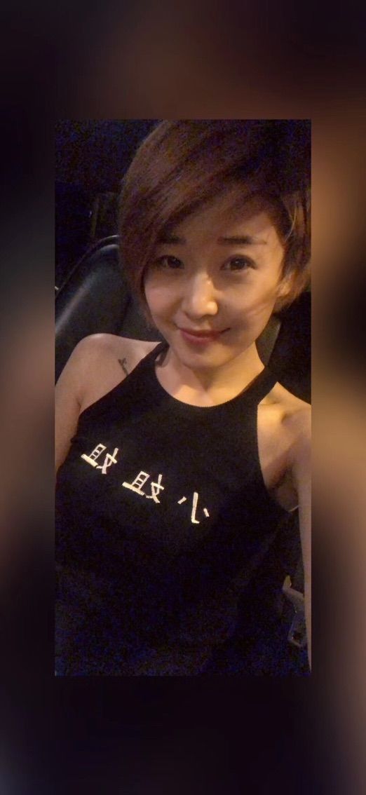 小妖精33主播照片