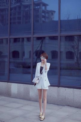 小妖精33主播照片