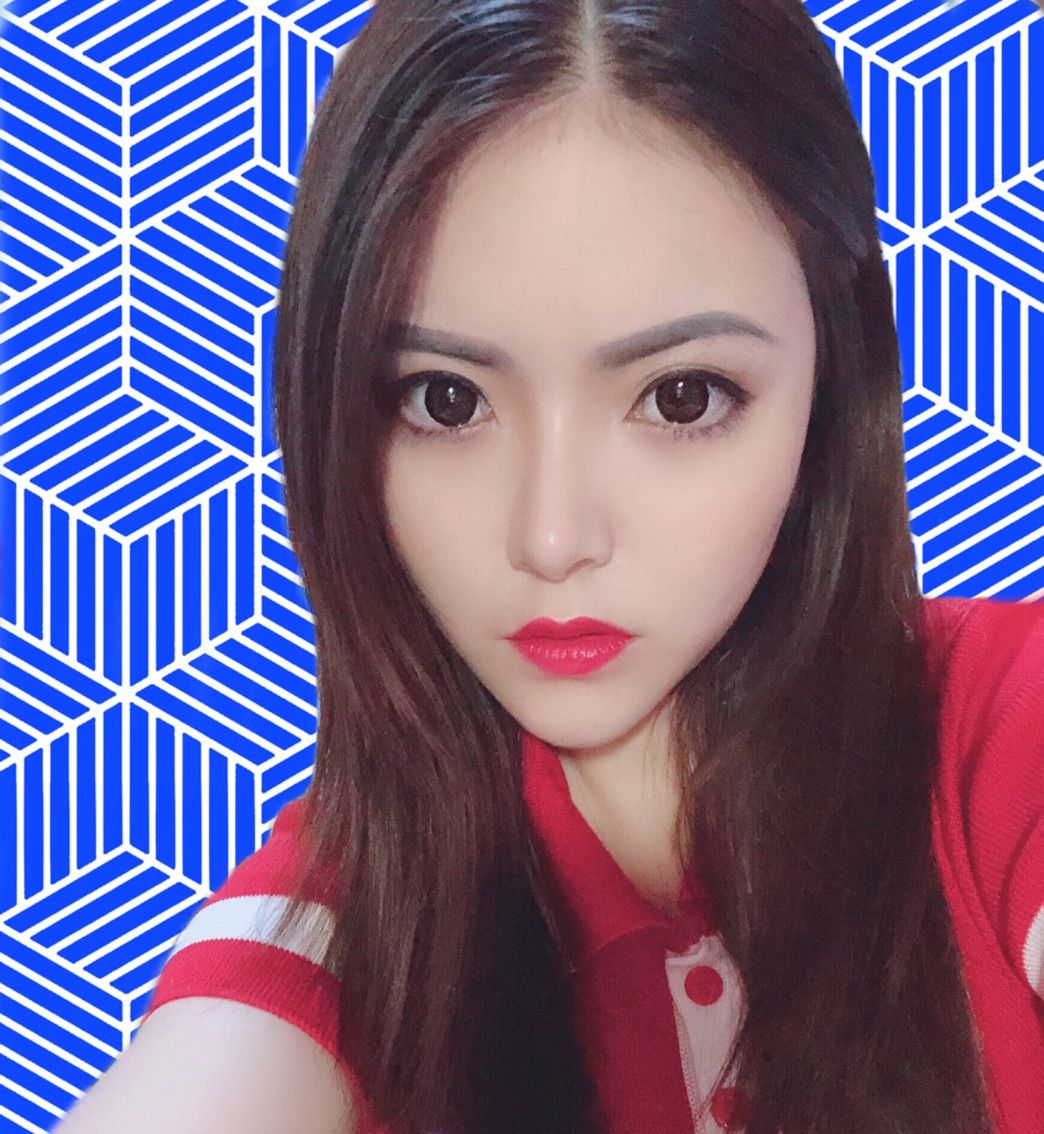 小迷妹米娅的主播照片